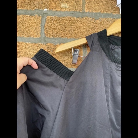 DANIEL PATRICK los angeles Cold Shoulder
Bomber Large - Picture 3 of 16